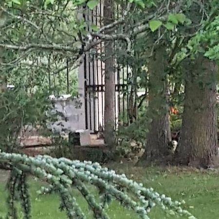 Manoir Des Turets Bed & Breakfast Yvré-lʼÉvêque Екстериор снимка