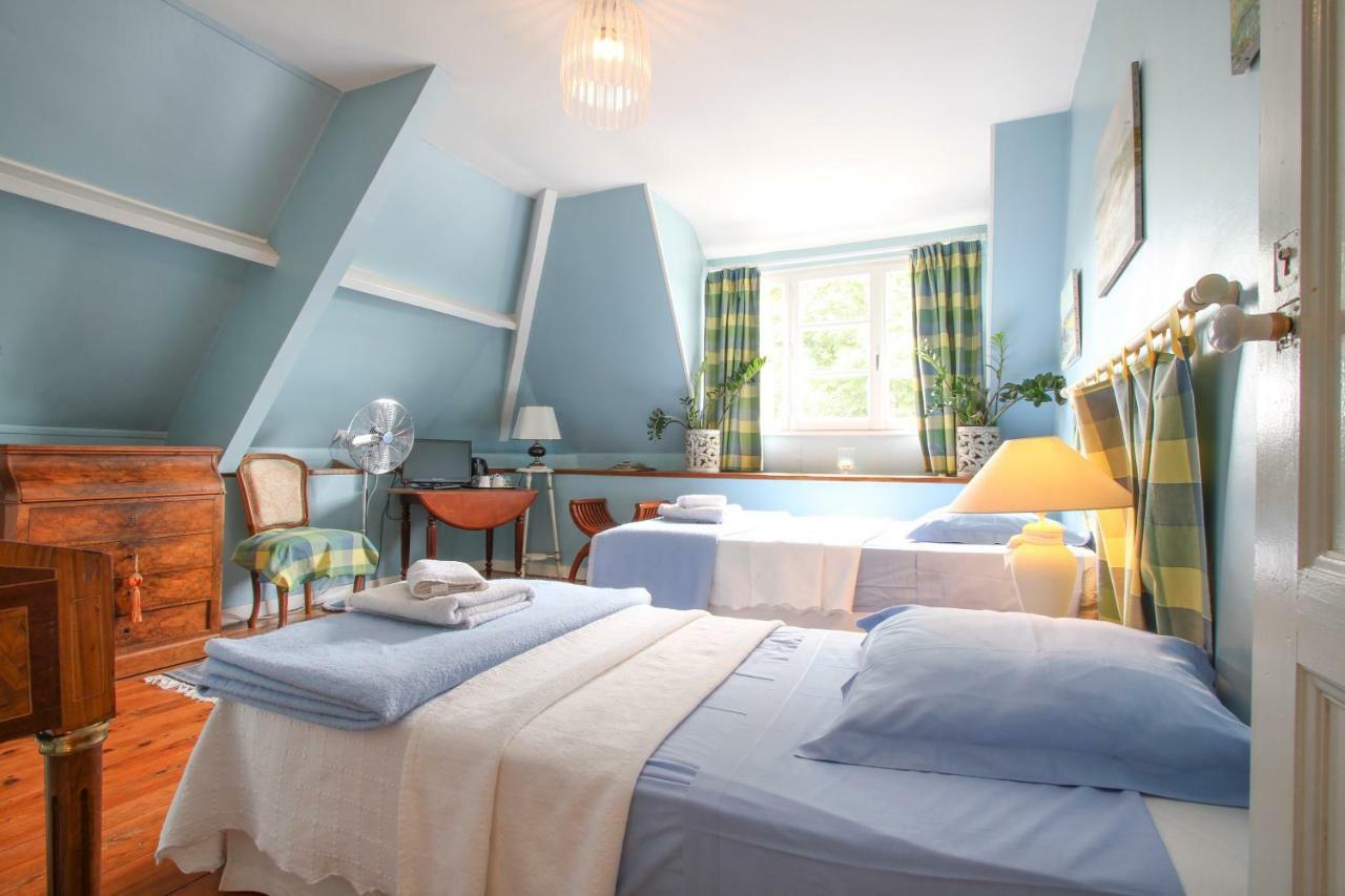 Manoir Des Turets Bed & Breakfast Yvré-lʼÉvêque Екстериор снимка