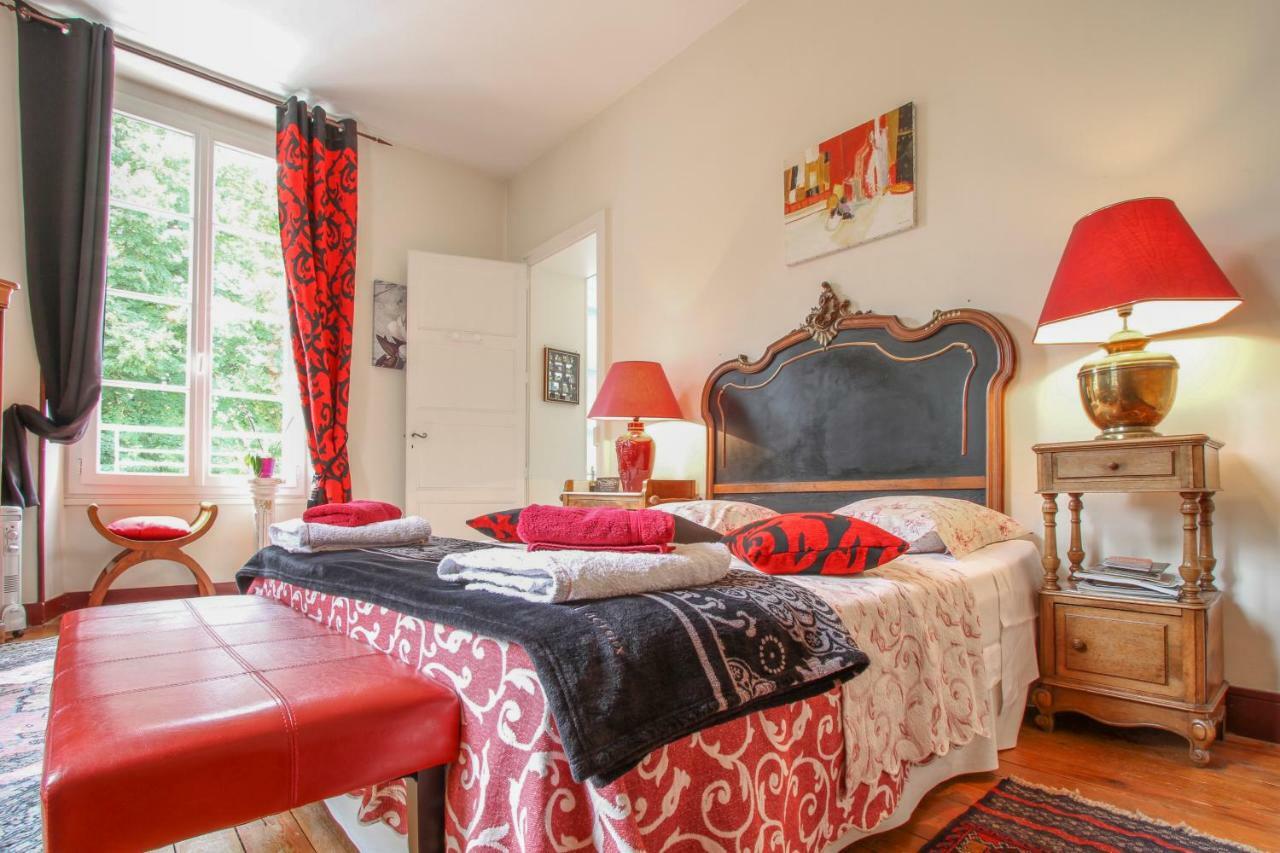 Manoir Des Turets Bed & Breakfast Yvré-lʼÉvêque Екстериор снимка